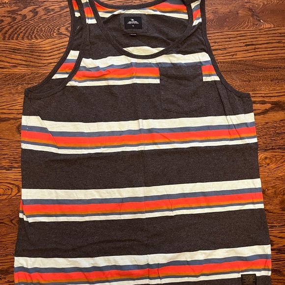 ❗️BUNDLE❗️Misc. Men’s Tanks - Size XL - Contains TEN - Picture 7 of 11